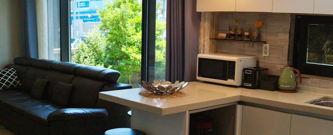 Oh Happy Day Jeju Villa Exterior photo
