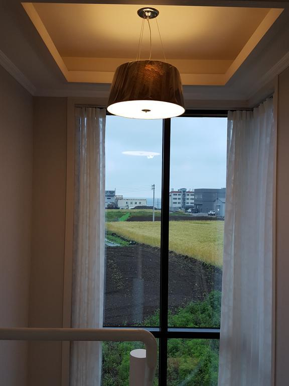 Oh Happy Day Jeju Villa Exterior photo